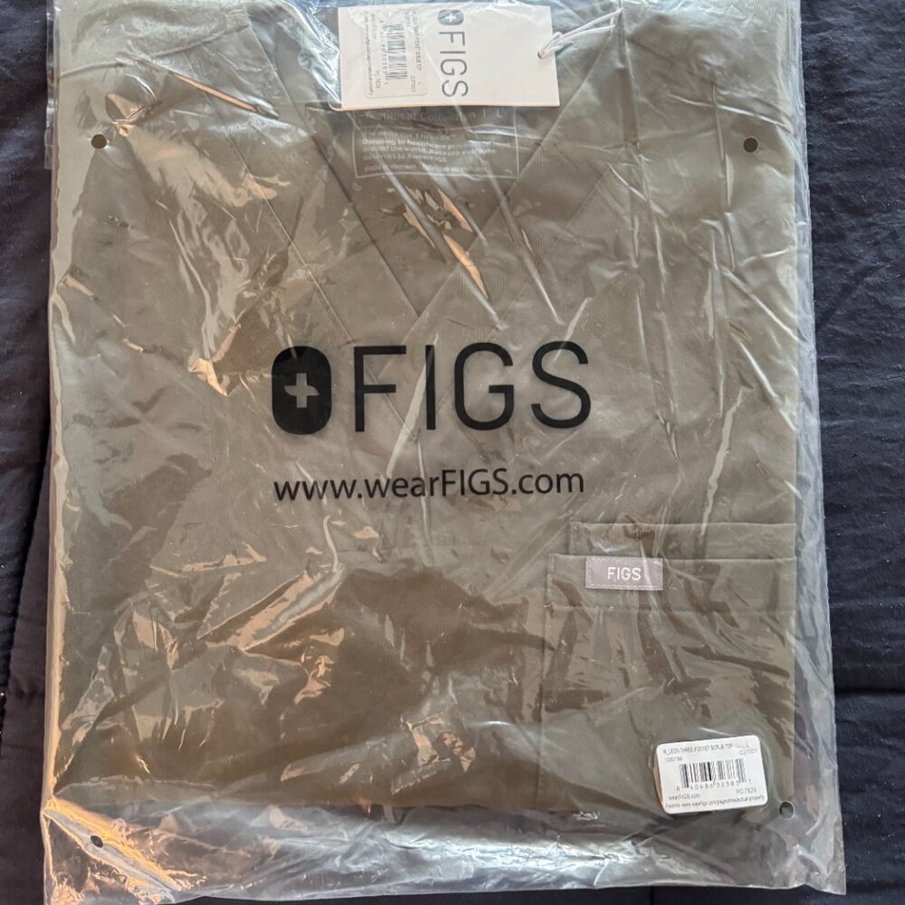 FIGS Leon Top and Axim Pants Scrub Set - Spruce (BRAND NEW) (LIMITED COLOR)